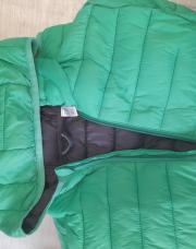 Veste verte OKAIDI 14 ans (taches manches)