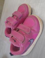 Basket Nike rose  pointure 21.5