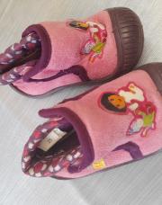 Chaussons Dora pointure 23