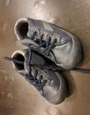 Chaussure de marche 19