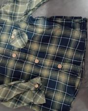 Chemise à carreaux vert taille 6 mois