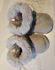 Chausson gris 22 