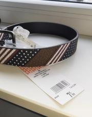 ceinture neuve tape à l'oeil
