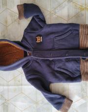 Manteau à capuche bleu marine ; JBC ; T.74