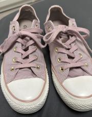 Converses mauves 36,5