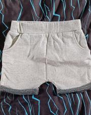 Short 23m gris