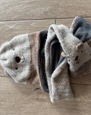 Bonnet et tour de cou 24-36mois C&A 