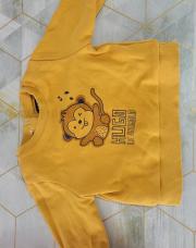 Sweat moutarde singe T.74 Kiabi