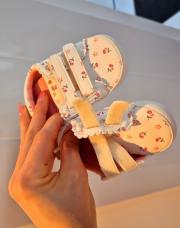 Chaussons/Tape à l’œil/12-18 mois