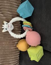 Set Sophie la girafe 4 cubes + anneau de dentition 