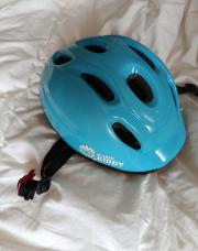 Casque vélo bleu