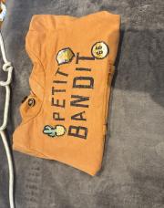 Pull bébé T 6 M 