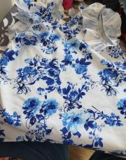 Blouse bleue fleurie 7 ans 