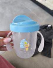 Tasse bec Winnie l'ourson 