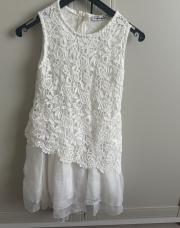 Robe blanche dentelle magilla 8 ans