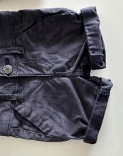 Short bleu foncé 