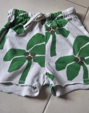 Short zara 2-3 ans blanc vert