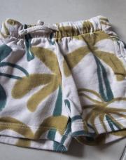 Short zara 2-3 ans beige vert