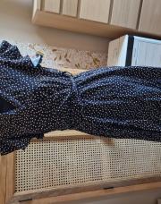 Robe à pois noir TU