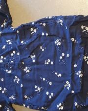 Robe bleue à manches longues