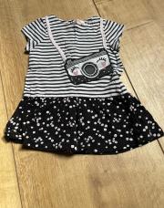 Robe noir et blanc du pareil au même 18 mois
