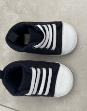 Chaussures bleu 3/6mois 
