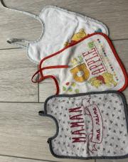 Lot de 3 bavoirs 