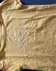 T-shirt moutarde « Kid » Kiabi 6 ans 114-119cm