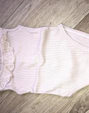 Body avec dentelle taille 3 mois 