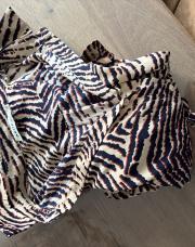 Robe akoz XL