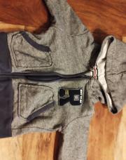 Gilet à capuche 98 