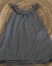 Robe kiabi 8 ans ligne blanc bleu foncé 