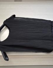 T shirt noir plie