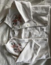 Gilet blanc à fleurs 2/3 mois