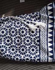 Short bleu et blanc grossesse