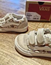 Baskets VANS P20