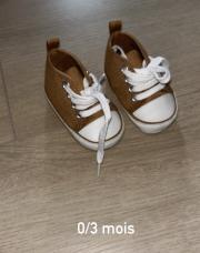 Chaussure brune 0/3 mois 