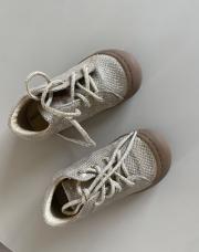 Chaussures n’atteint taille 21
