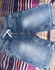 Short en jeans taille 3 ans 