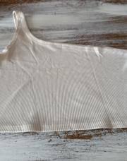 Top beige 1 bretelle Shein 