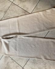 Ens pull et pantalon beige 