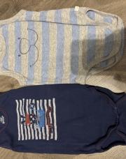 Lot de 2 bodys sans manches (Noukie’s…) T. 9 mois