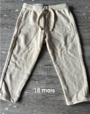 Jogging beige neuf 18 mois