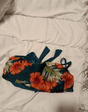 Maillot fleuri vert
