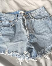 Short Zara taille 36