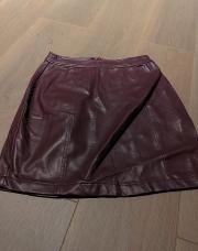 Jupe bordeaux 