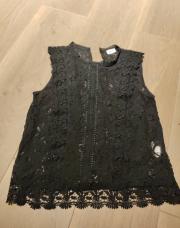 T-shirt dentelle noir 