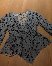 Haut bleu leopard 
