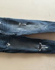 Jeans troué foncé 
