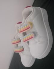 Chaussures taille 19